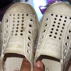 Natives toddler shoes size C6 white need cleaning play condition used condition
